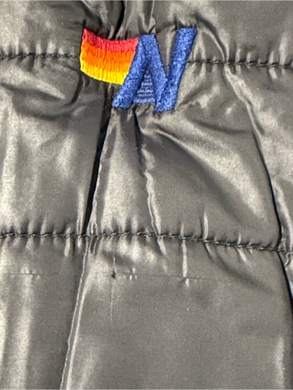 Aviator Nation Sunburst Rainbow Black Puffer Vest Black NonGlossy Unisex Large - Picture 4 of 9